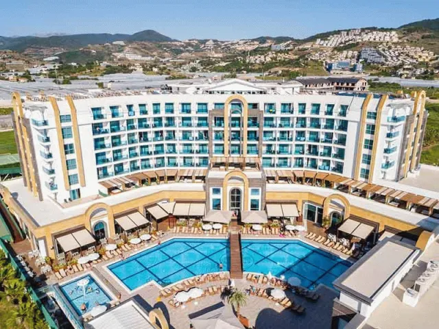 Bilder från hotellet The Lumos Deluxe Resort & Spa - nummer 1 av 39