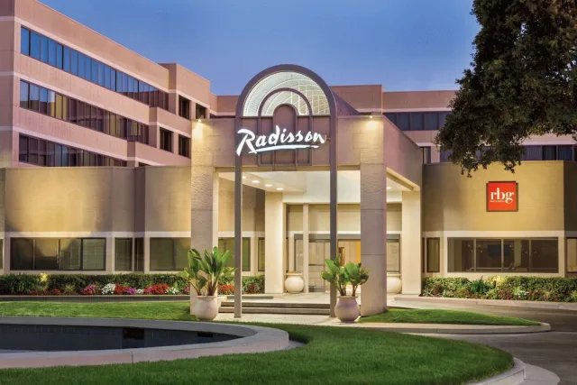 Bilder från hotellet Radisson Hotel Sunnyvale – Silicon Valley - nummer 1 av 28