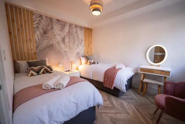 Bilder från hotellet Exquisite 6 Bedroom Luxury Home - nummer 1 av 44