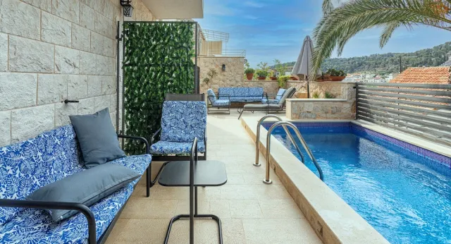 Bilder från hotellet Villa Capitis in the Centre with deluxe pool - nummer 1 av 29