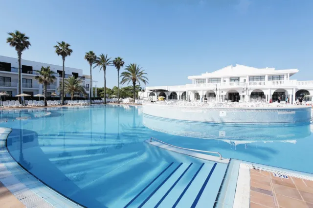 Bilder från hotellet Grupotel Mar de Menorca - nummer 1 av 60