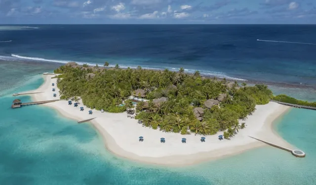 Bilder från hotellet Naladhu Private Island Maldives - nummer 1 av 81