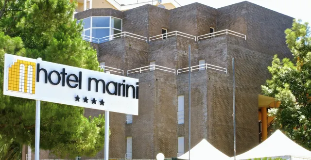 Bilder från hotellet Hotel Marini - nummer 1 av 36