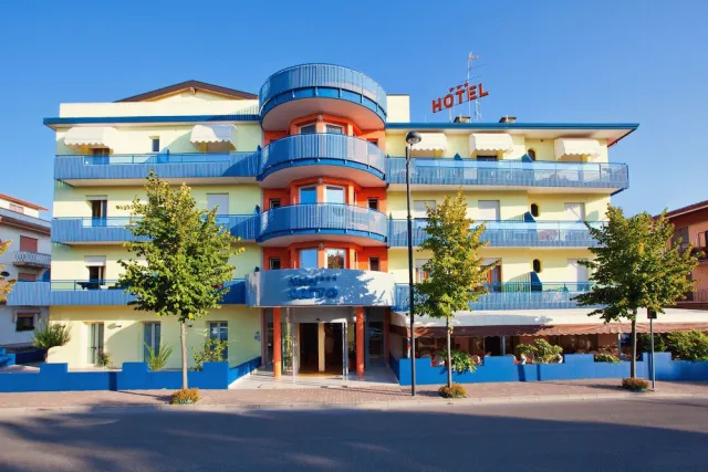 Bilder från hotellet Hotel Catto Suisse - nummer 1 av 44