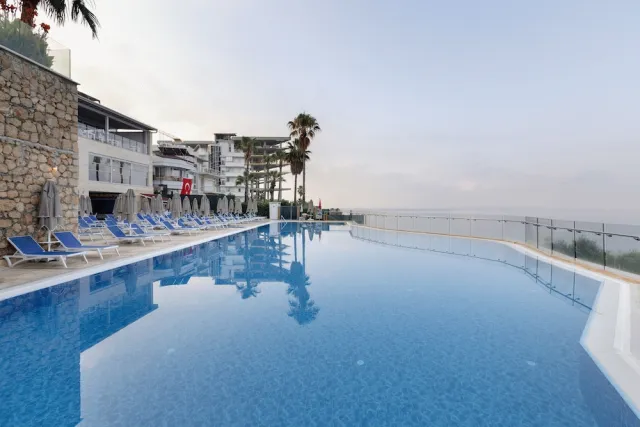 Bilder från hotellet Ramada Plaza Antalya - nummer 1 av 10