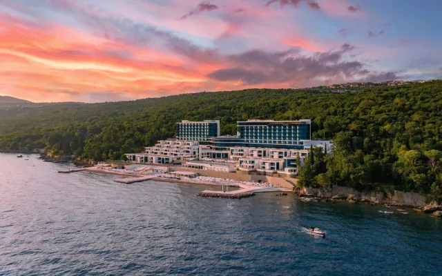 Bilder från hotellet Hilton Rijeka Costabella Beach Resort & Spa - nummer 1 av 100