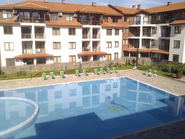 Bilder från hotellet Stunning Apartment With Pool in Ravda, Bulgaria - nummer 1 av 12
