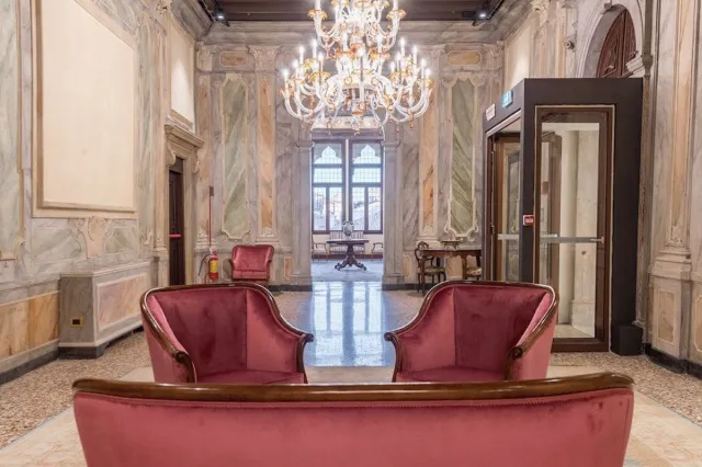 Bilder från hotellet Hotel Nani Mocenigo Palace - nummer 1 av 10
