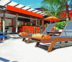 Bilder från hotellet Novotel Phuket Surin Beach Resort - nummer 1 av 4