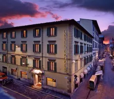 Bilder från hotellet Hotel Corona d'Italia - nummer 1 av 10