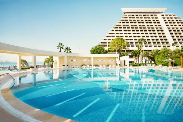 Bilder från hotellet Sheraton Grand Doha Resort & Convention Hotel - nummer 1 av 38