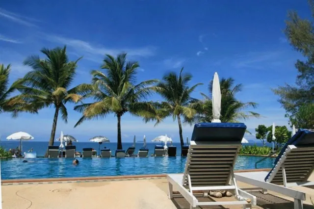 Bilder från hotellet Lanta Casuarina Beach Resort - nummer 1 av 14