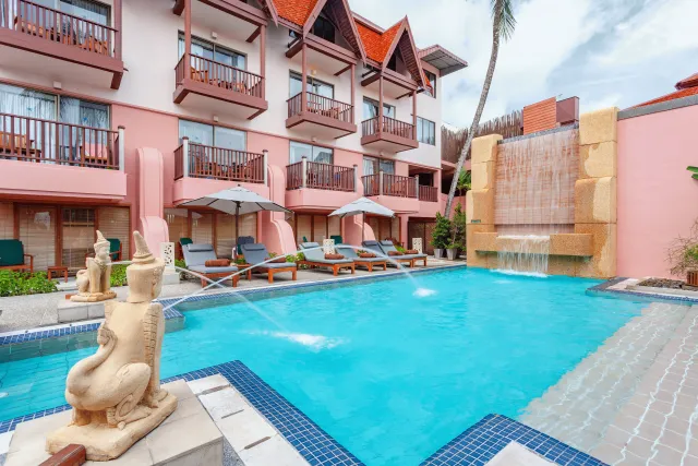 Bilder från hotellet Seaview Patong - nummer 1 av 10