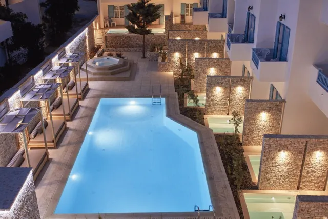 Bilder från hotellet Kosmoplaz Beach Hotel - nummer 1 av 10