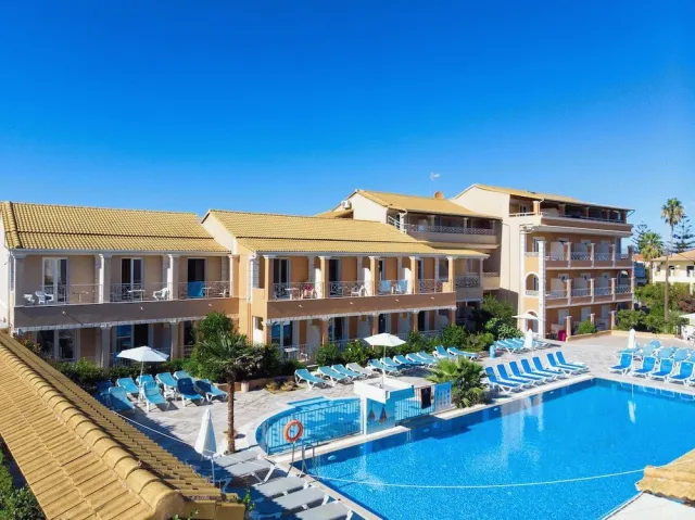 Bilder från hotellet Kavos Plaza Hotel - nummer 1 av 10