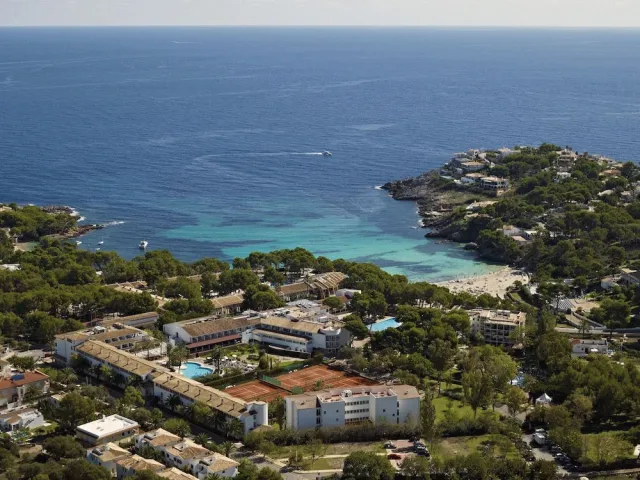 Bilder från hotellet Beach Club Font de Sa Cala - nummer 1 av 10