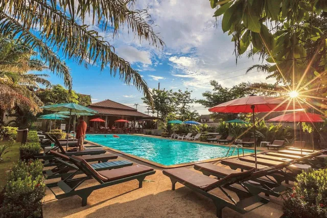 Bilder från hotellet Lanta Klong Nin Beach Resort - nummer 1 av 10