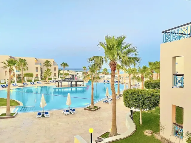 Bilder från hotellet Ivy Cyrene Island Resort - nummer 1 av 10