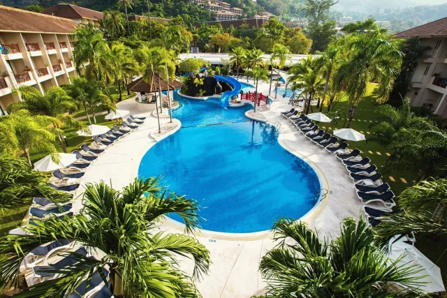 Bilder från hotellet Centara Karon Resort Phuket - nummer 1 av 10