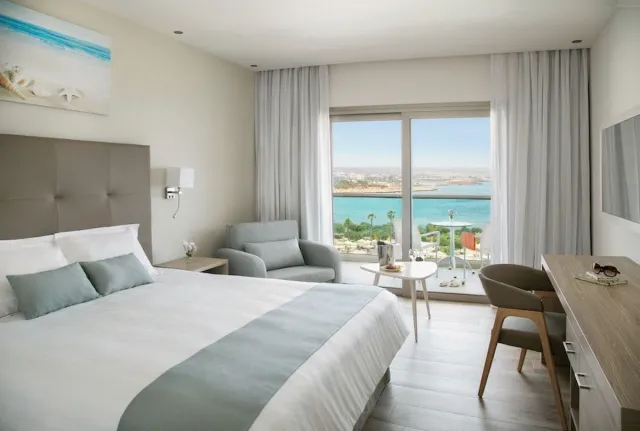 Bilder från hotellet Asterias Beach Hotel - nummer 1 av 10