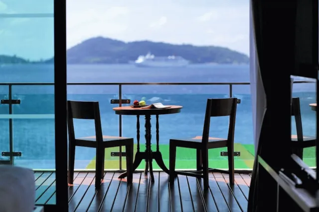Bilder från hotellet Zenmaya Oceanfront Phuket - nummer 1 av 10