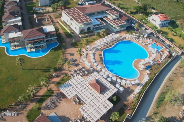 Bilder från hotellet Almyros Beach Resort & Spa - nummer 1 av 30