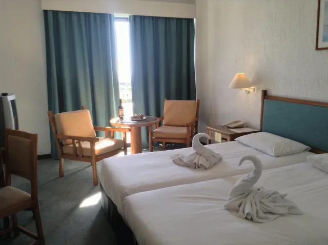 Bilder från hotellet Paphos Gardens Apartments - nummer 1 av 100
