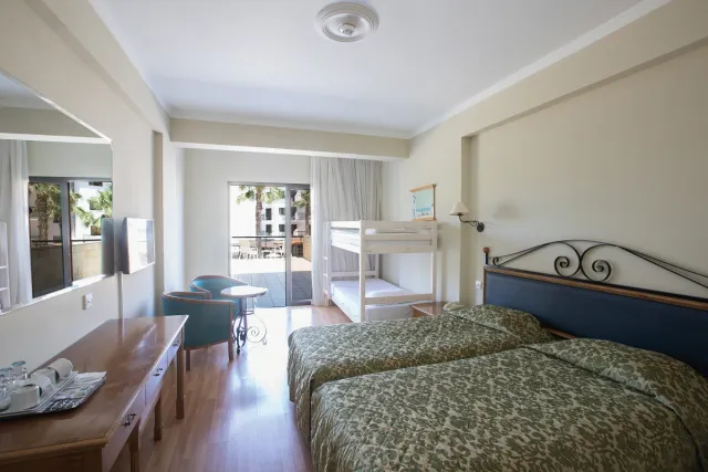 Bilder från hotellet Tsokkos Gardens Hotel - nummer 1 av 100