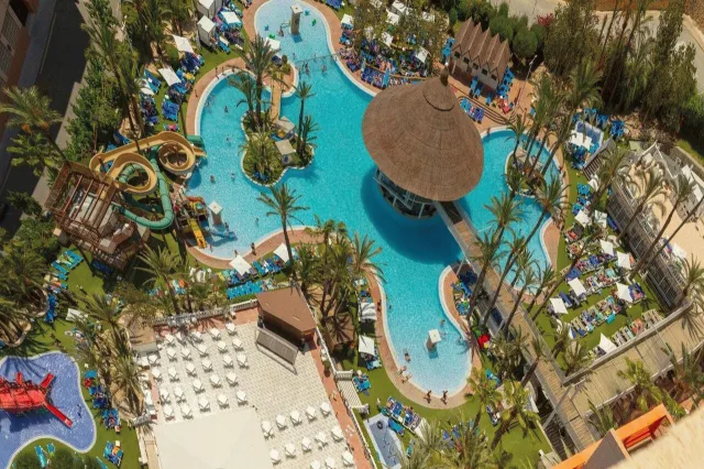 Bilder från hotellet Magic Tropical Splash Water Park Spa & Caribbean Resort - nummer 1 av 12