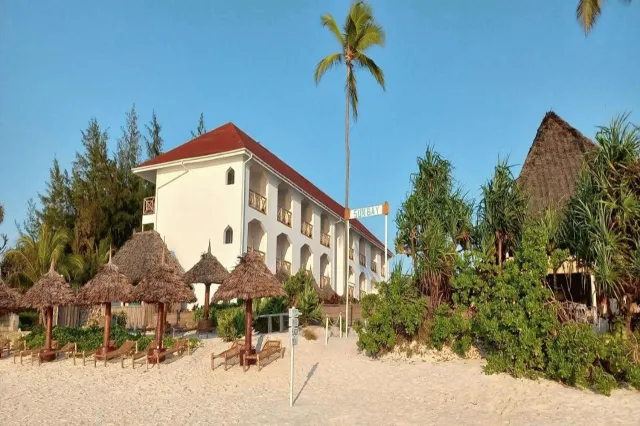 Bilder från hotellet AHG Sun Bay Mlilile Beach Hotel - nummer 1 av 10