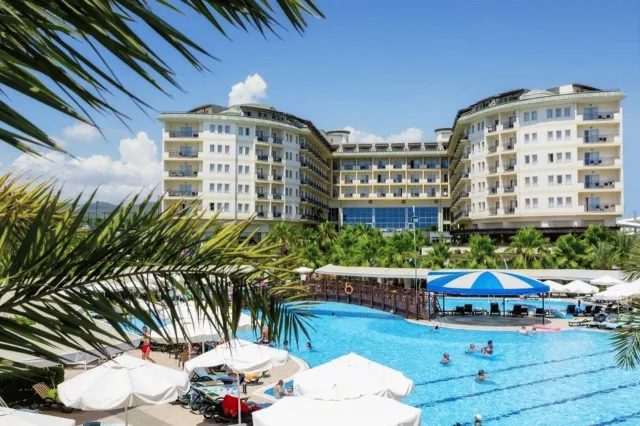 Bilder från hotellet Mukarnas Spa Resort Hotel - nummer 1 av 50