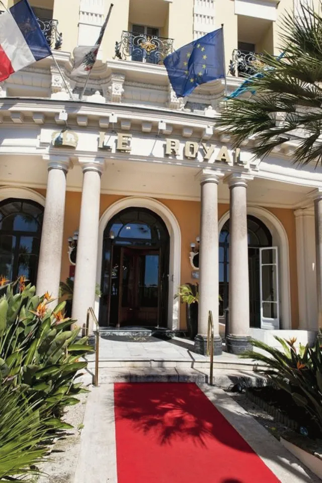 Bilder från hotellet Hôtel Vacances Bleues Le Royal - nummer 1 av 10