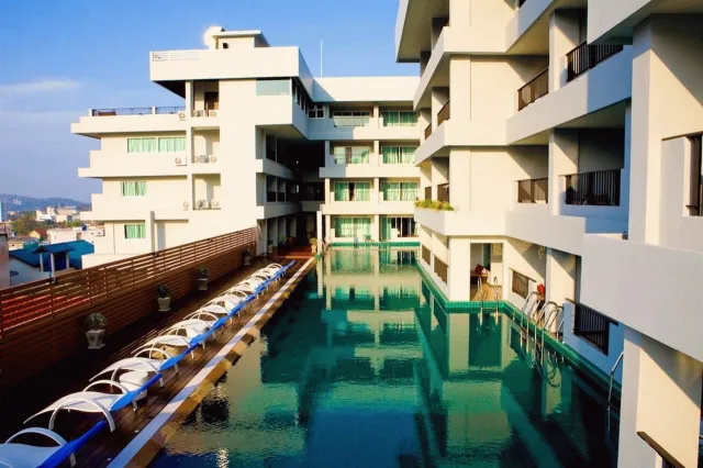 Bilder från hotellet Casa Del M Resort (ex M Resort Phuket) - nummer 1 av 19