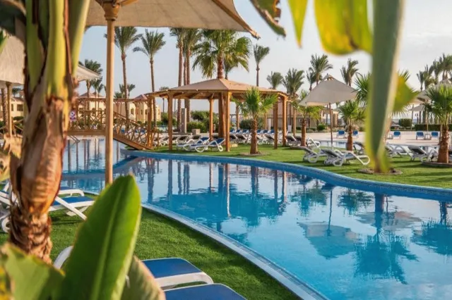 Bilder från hotellet Cleopatra Luxury Resort Makadi Bay - nummer 1 av 43