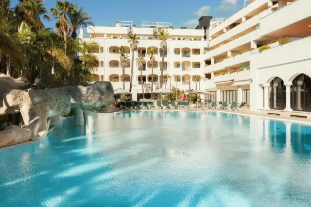 Bilder från hotellet Guadalpin Suites - nummer 1 av 10
