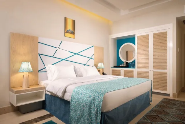 Bilder från hotellet Gravity Hotel and Aquapark - Hurghada (ex Samra Bay Hotel and Resort) - nummer 1 av 10