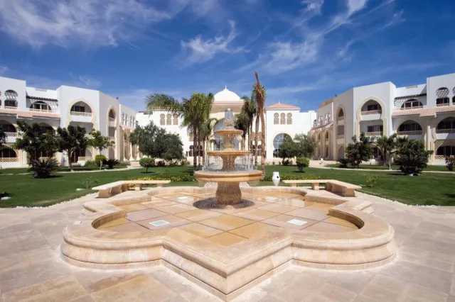 Bilder från hotellet Old Palace Resort Sahl Hasheesh - nummer 1 av 10