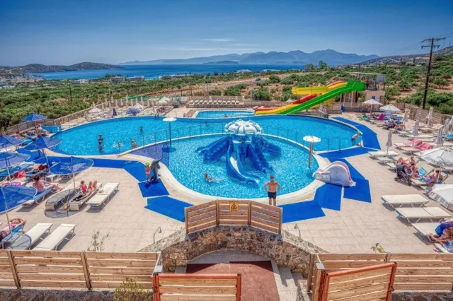 Bilder från hotellet Elounda Residence Resort & Waterpark - nummer 1 av 35