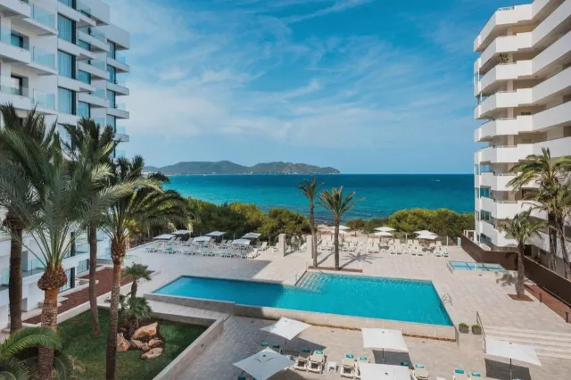 Bilder från hotellet Iberostar Waves Cala Millor - nummer 1 av 10