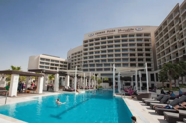 Bilder från hotellet Crowne Plaza Abu Dhabi Yas Island - nummer 1 av 10