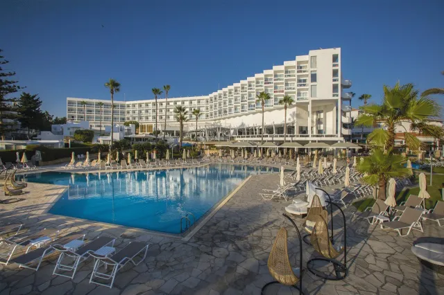 Bilder från hotellet Leonardo Plaza Cypria Maris Beach Hotel and Spa ( ex Cypria Maris Beach Hotel & Spa) - nummer 1 av 20
