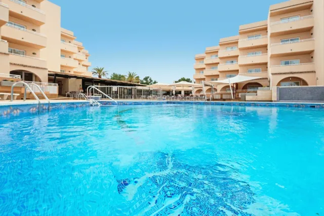 Bilder från hotellet Rosamar Ibiza hotel - nummer 1 av 30