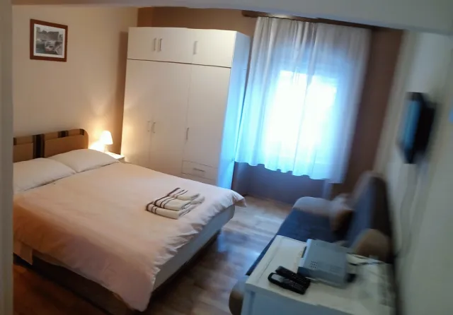 Bilder från hotellet Carol Rooms - nummer 1 av 10