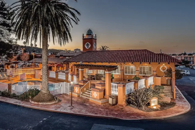 Bilder från hotellet SFO El Rancho Inn SureStay Collection by Best Western - nummer 1 av 79