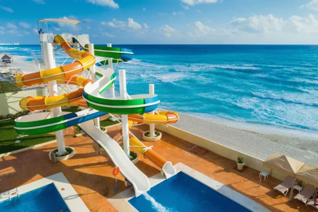 Bilder från hotellet Crown Paradise Club Cancun - nummer 1 av 80