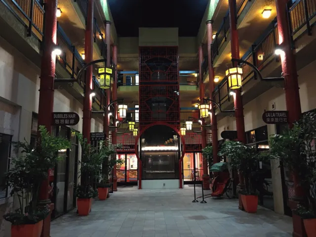 Bilder från hotellet Best Western Plus Dragon Gate Inn - nummer 1 av 9