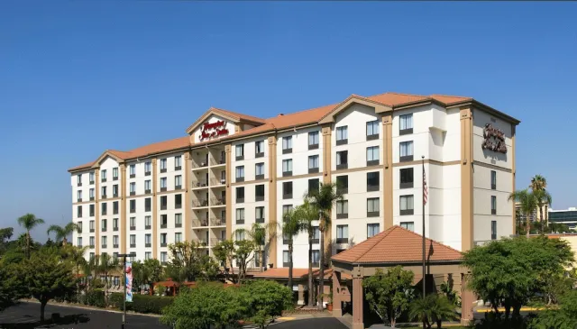 Bilder från hotellet Hampton Inn & Suites Anaheim Garden Grove - nummer 1 av 34