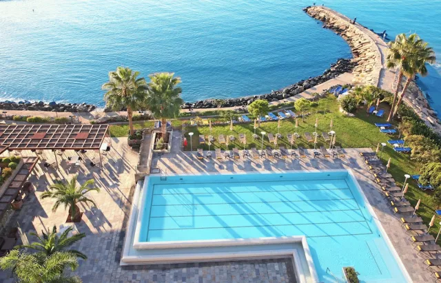 Bilder från hotellet Crowne Plaza Limassol, an IHG Hotel - nummer 1 av 10