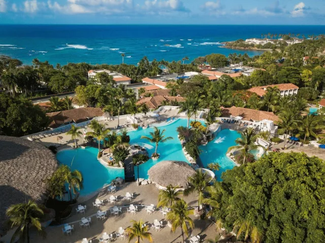 Bilder från hotellet Cofresi Palm Beach & Spa Resort - nummer 1 av 35