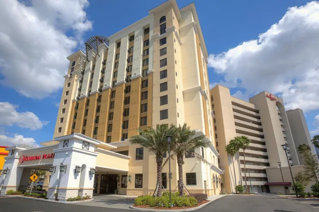Bilder från hotellet Ramada Plaza Resort & Suites by Wyndham Orlando Intl Drive - nummer 1 av 60